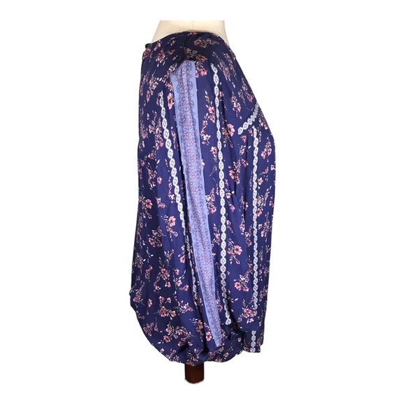 J. Jill Blue Floral Blouse - Picture 3 of 9